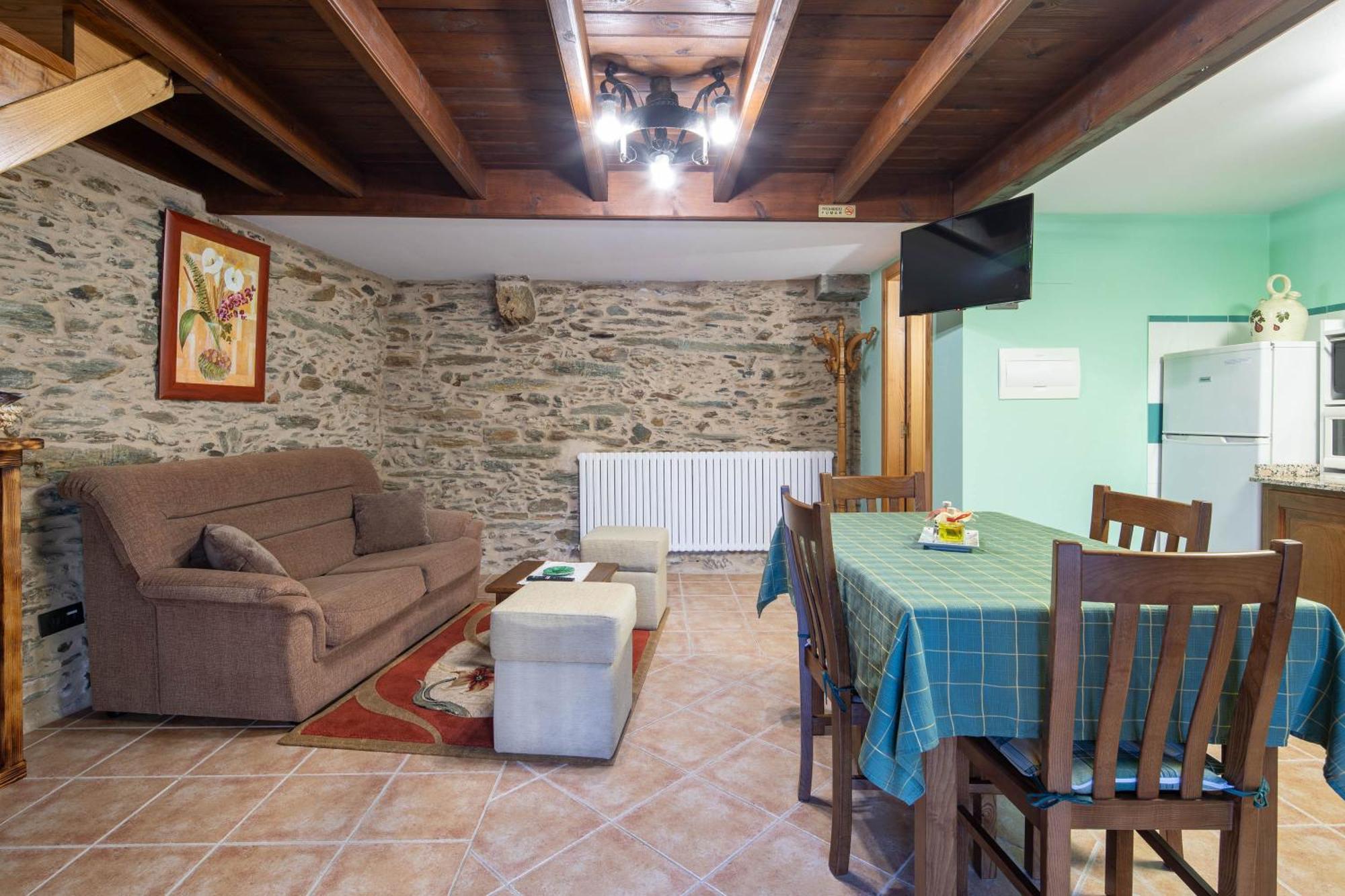 منزل الضيف بوبوراس  في O Forno Do Curro-Casina Da Avela المظهر الخارجي الصورة
